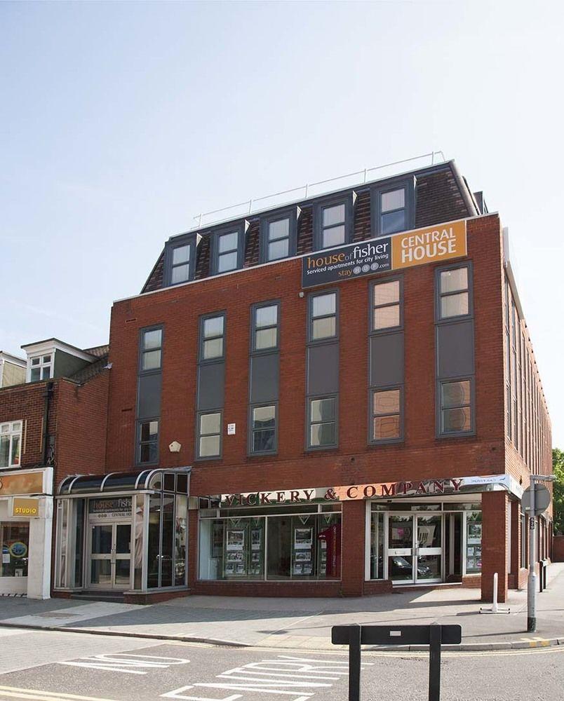 House Of Fisher - Central House Camberley Exterior photo